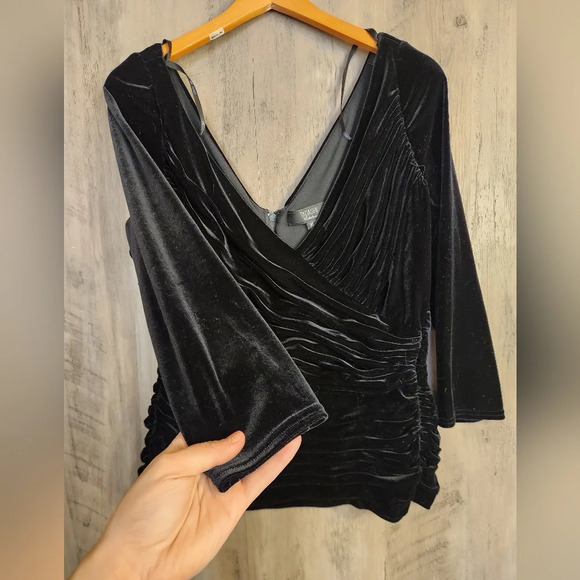 TADASHI Collection Black Velvet 3/4 Sleeves V-Neck Evening Top Size XL - Picture 2 of 9